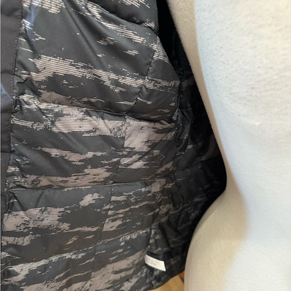 North Face Down Jacket - image 5